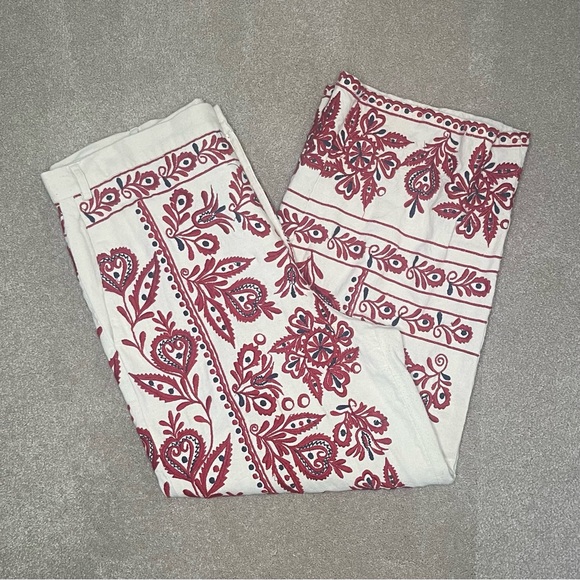 Zara Pants - Zara Red and Tan Wide Leg Embroidered Cropped Capri Pants